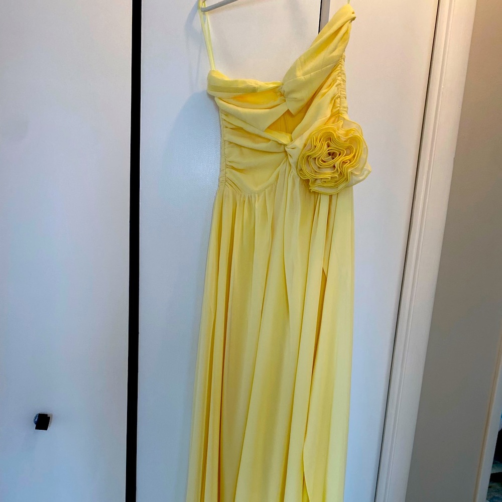 Yellow maxi dress. Brand new with tag.